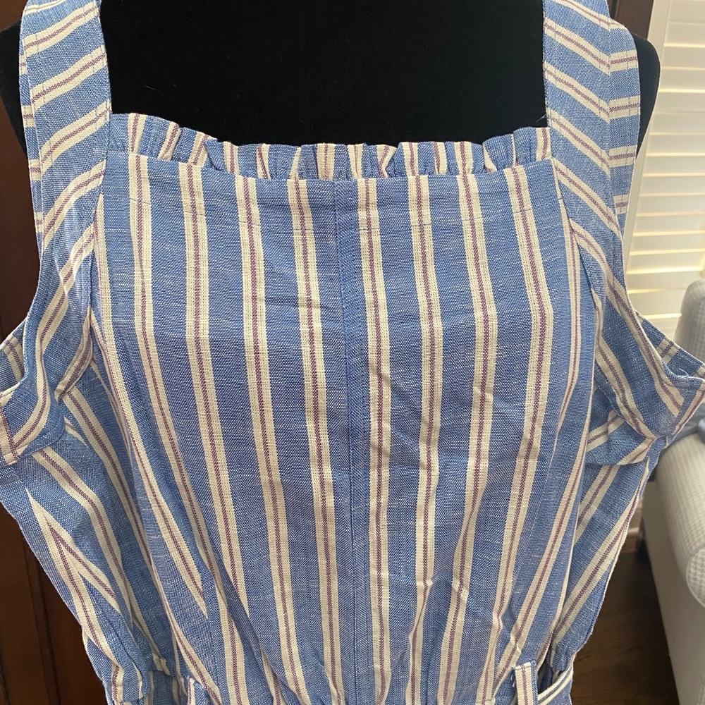 CeCe Cotton linen jumpsuit - size 8